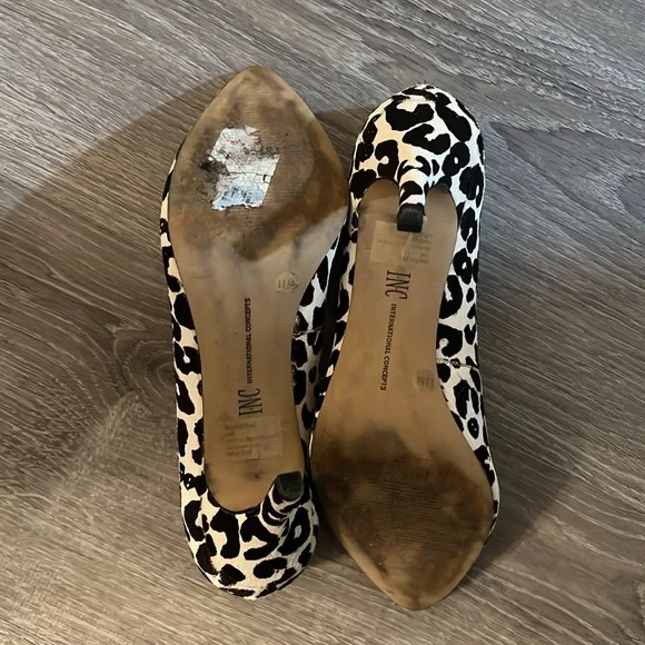 Inc Women's Zitah Pointed Toe Pumps - Black White Leopard SIZE 11 - Picture 2 of 4